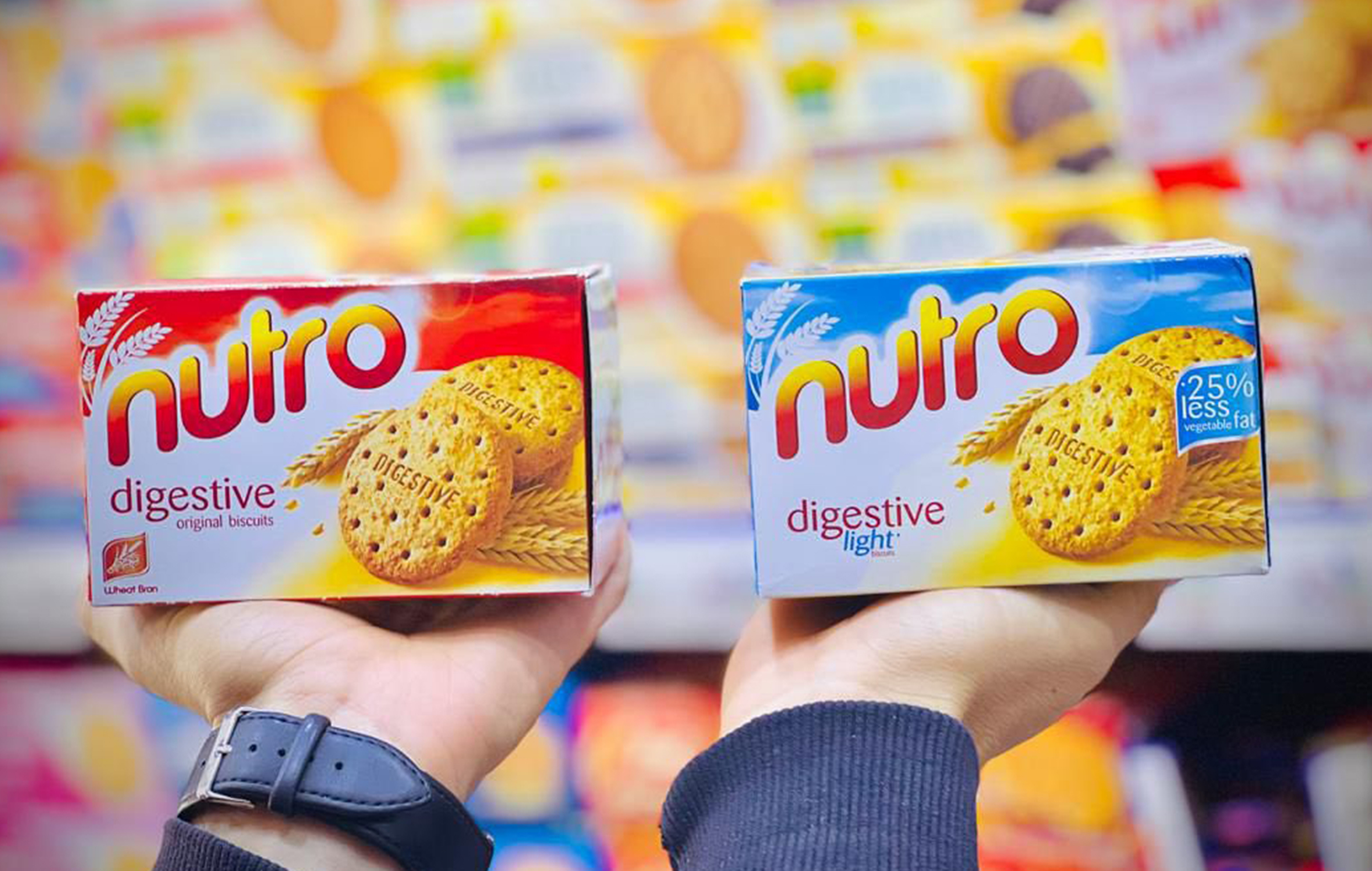 منتجات غذائية متنوعة